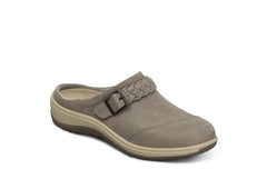 OrthoFeet Irma Medium Width Women's Casual